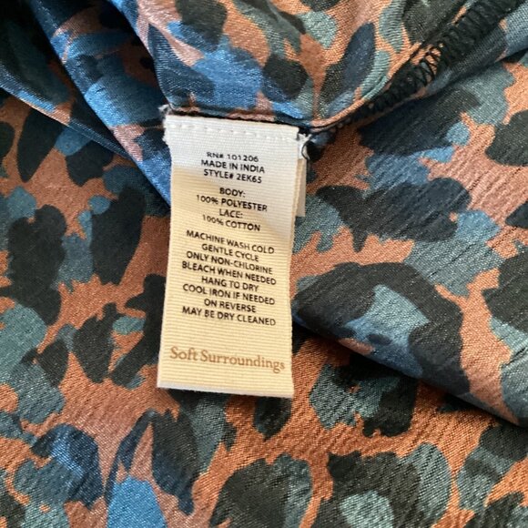 Soft Surroundings Top Size Medium Gianna Copper Teal Animal Print Long Sleeve - Picture 8 of 8